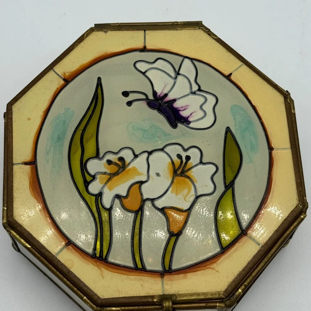 N/A stunning authentic